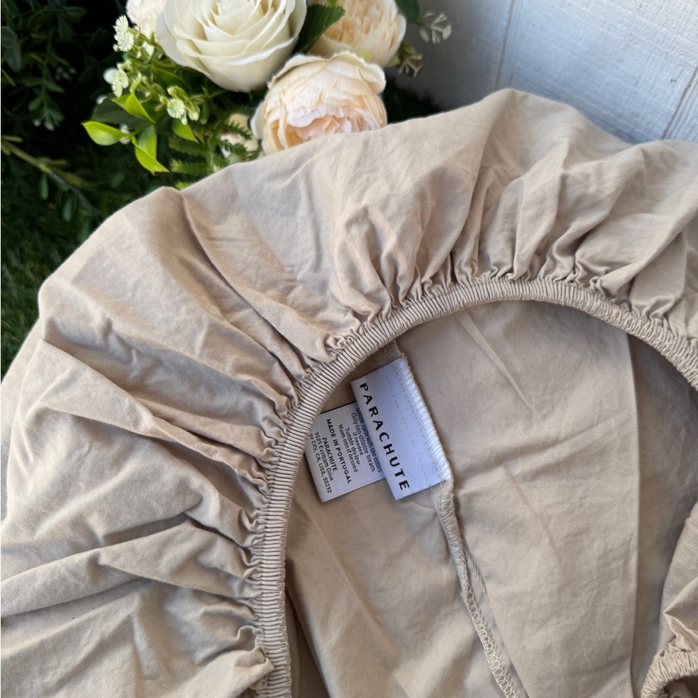 PARACHUTE
Signature Organic Cotton fitted sheet size King new without tags - Picture 8 of 12